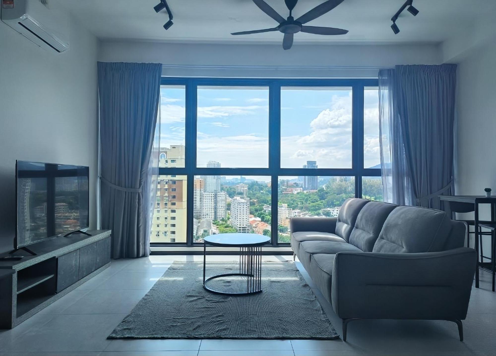 Urban Suites Two Or Three Bedroom Georgetown By Anc Jelutong Exterior photo