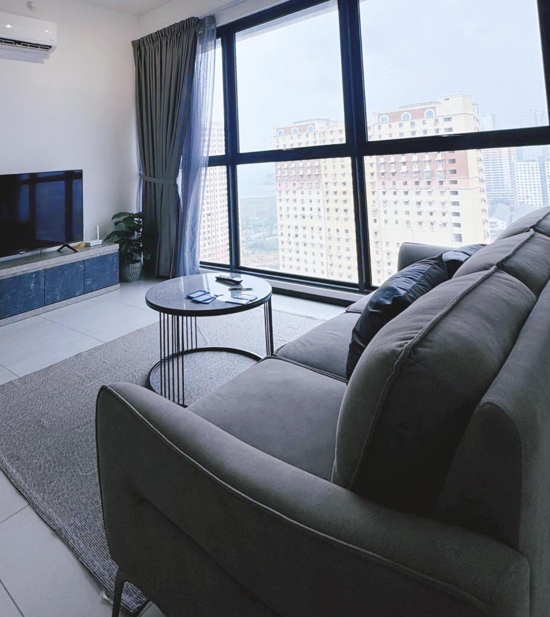 Urban Suites Two Or Three Bedroom Georgetown By Anc Jelutong Exterior photo
